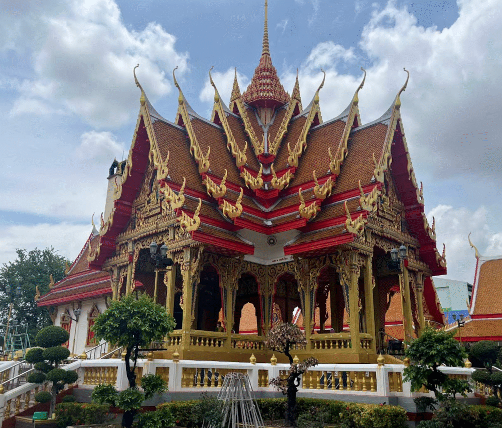 ศาลแม่นาคพระโขนง – วัดมหาบุศย์ กรุงเทพฯ